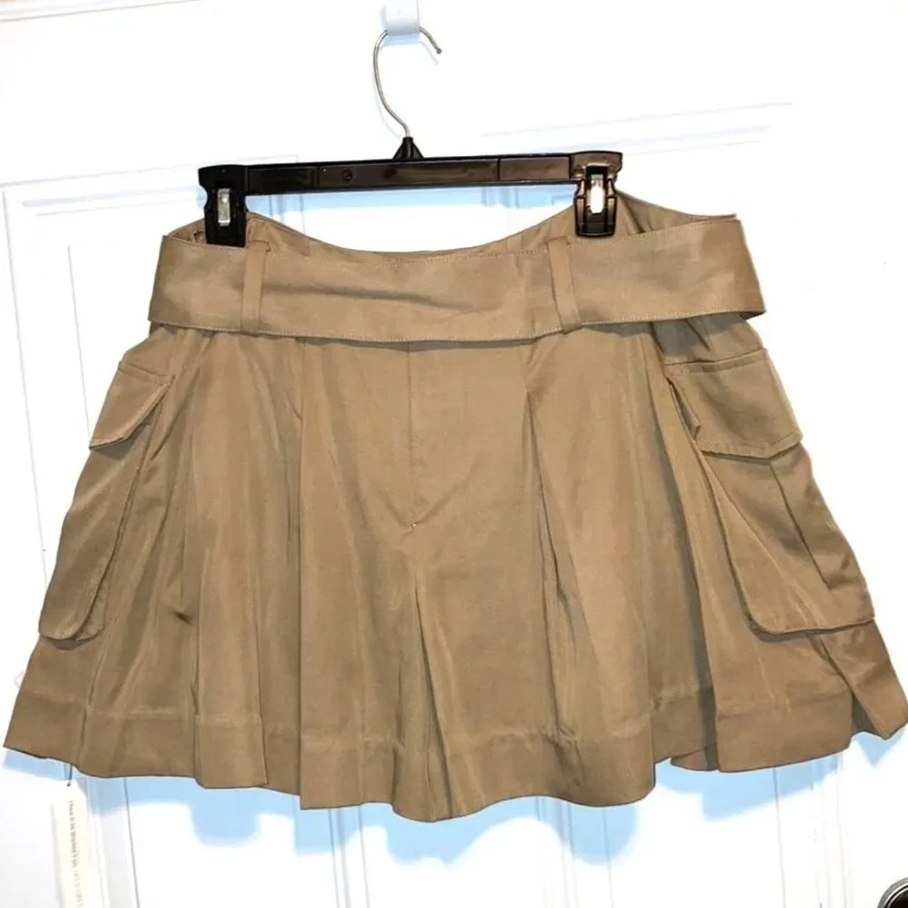 REFORMATION Brinley Belted Pleated Cargo Skirt Khaki Belt Pockets Zipper Size 12